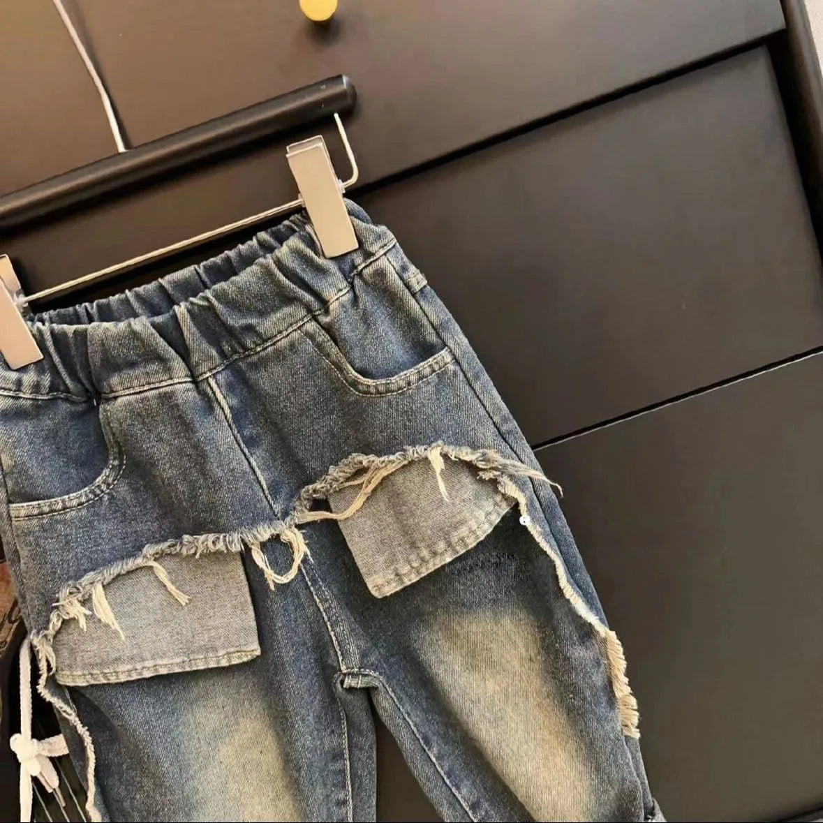 Loose Fit Ripped Jean