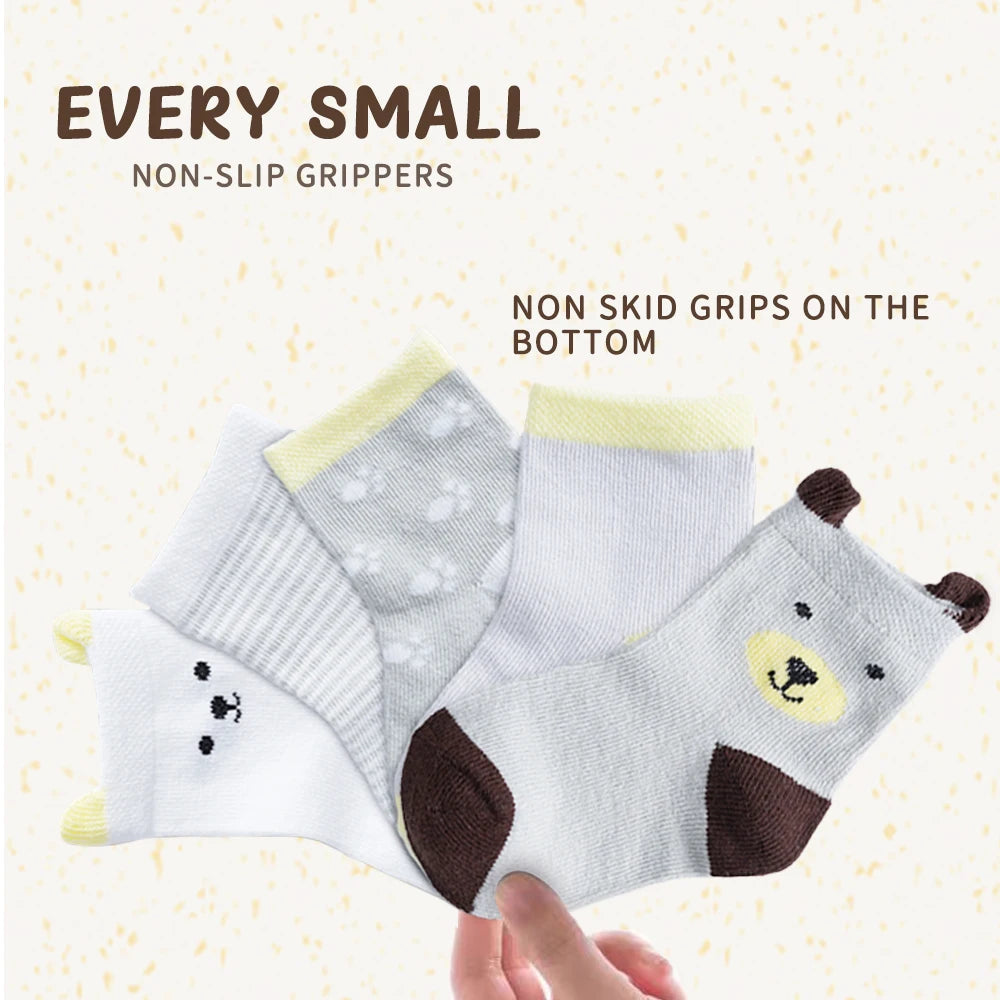 Cozy Cartoon Ankle Socks