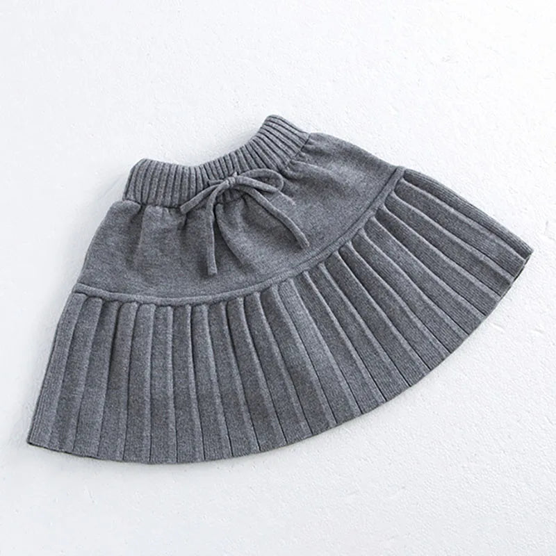 Pleated Knit Skirt